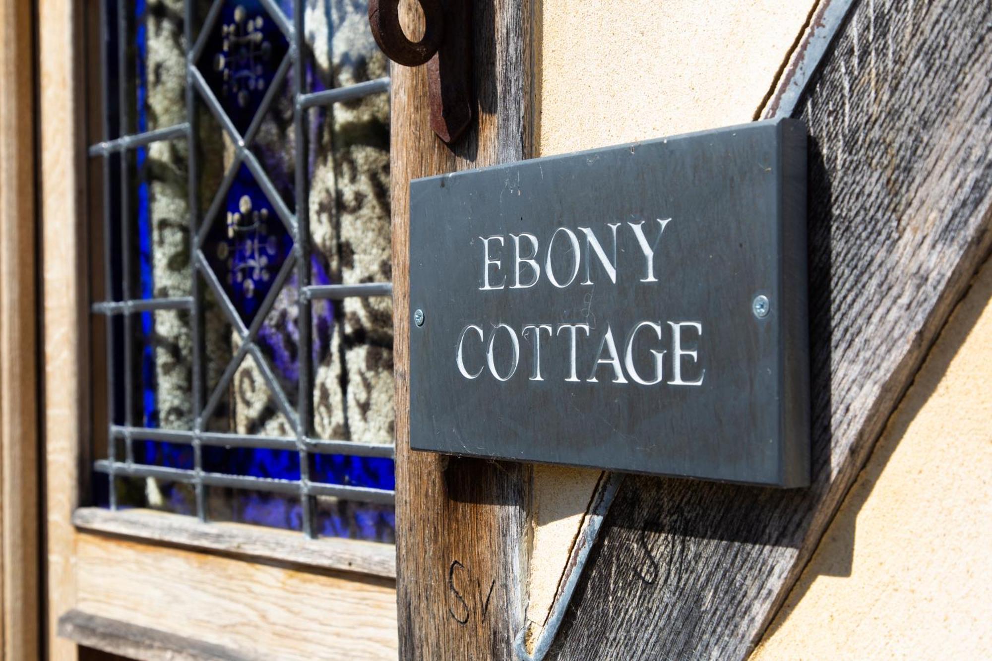 Ebony Cottage Tenbury Eksteriør bilde