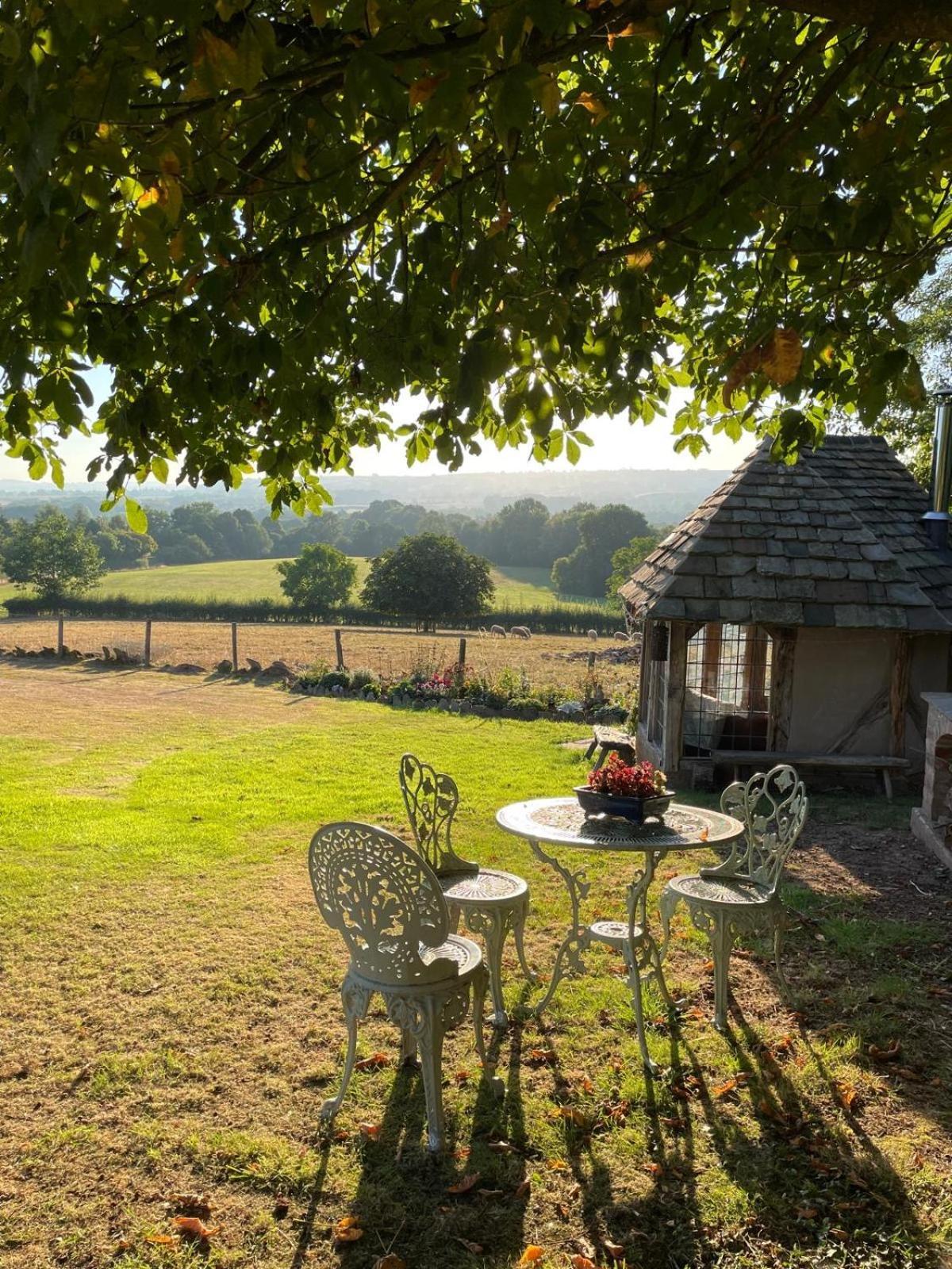 Ebony Cottage Tenbury Eksteriør bilde